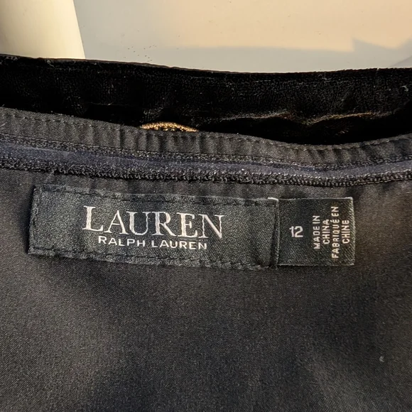 Ralph Lauren Black Label Elegant Black Garment - Picture 5 of 5